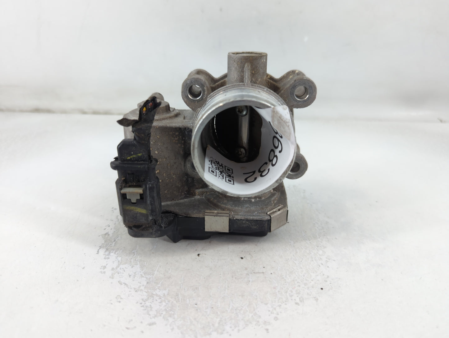 2016-2021 Chevrolet Malibu Throttle Body P/N:12671379AA Fits Fits 2016 2017 2018 2019 2020 2021 2022 OEM Used Auto Parts - O
