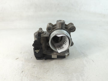 2016-2021 Chevrolet Malibu Throttle Body P/N:12671379AA Fits Fits 2016 2017 2018 2019 2020 2021 2022 OEM Used Auto Parts - O