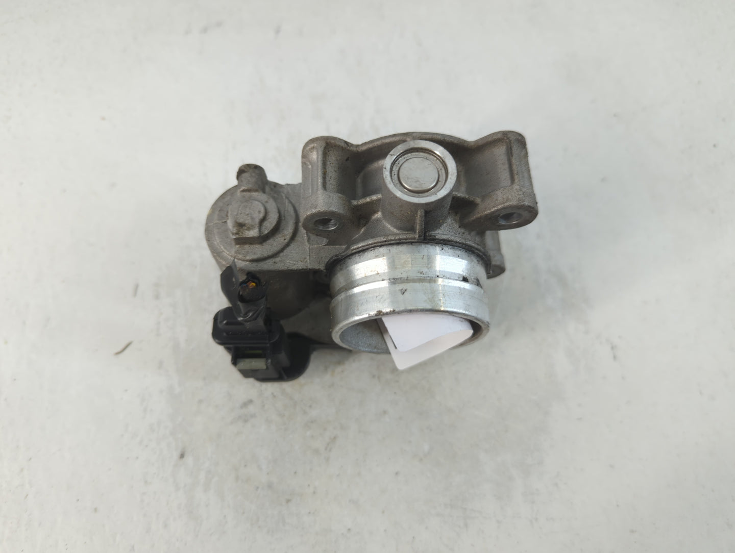 2016-2021 Chevrolet Malibu Throttle Body P/N:12671379AA Fits Fits 2016 2017 2018 2019 2020 2021 2022 OEM Used Auto Parts - O