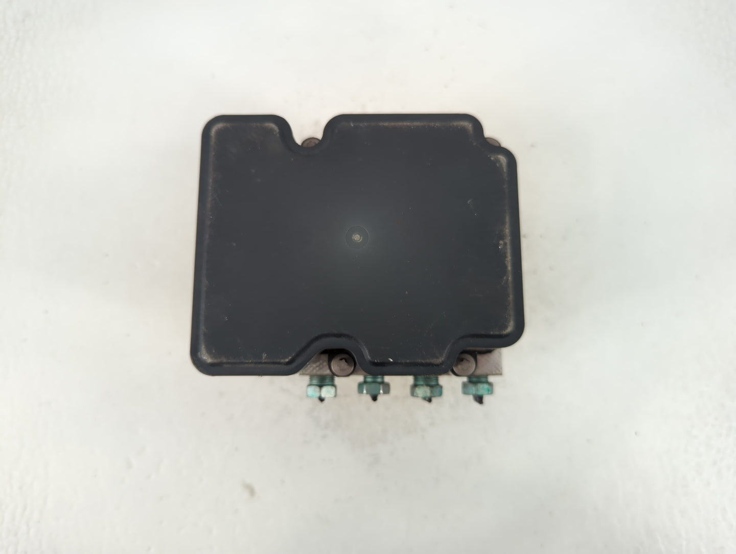 2019-2021 Chevrolet Malibu ABS Pump Control Module Replacement P/N:84501623 Fits Fits 2019 2020 2021 OEM Used Auto Parts - O