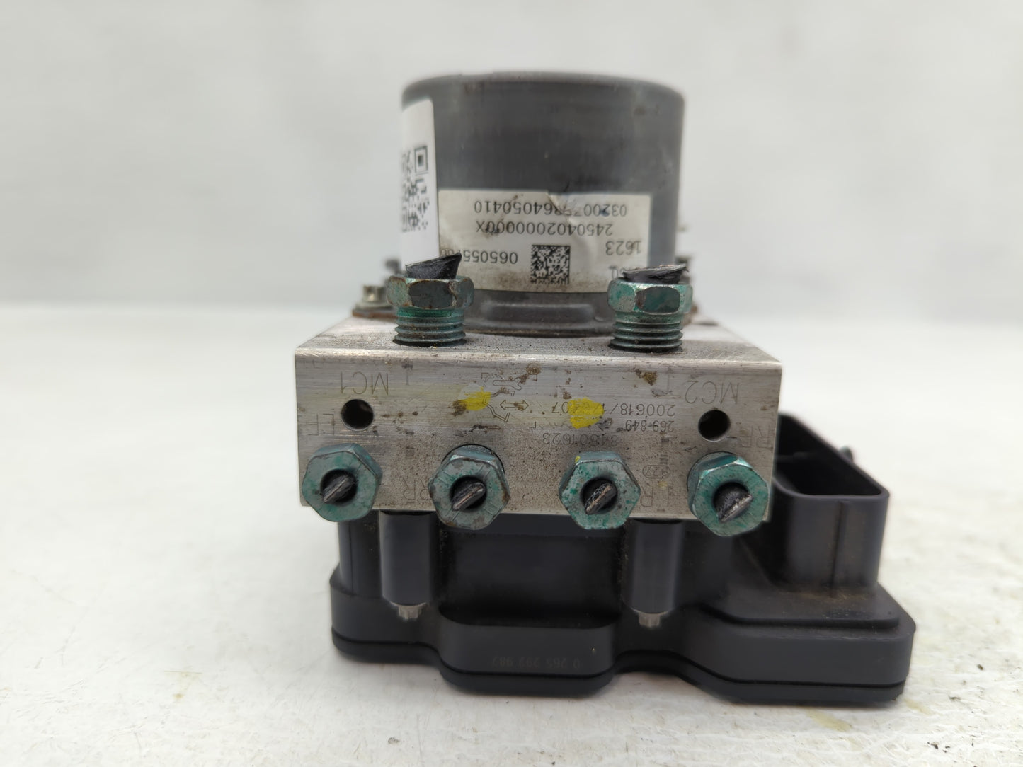 2019-2021 Chevrolet Malibu ABS Pump Control Module Replacement P/N:065055766 8450 1623 Fits Fits 2019 2020 2021 OEM Used Aut