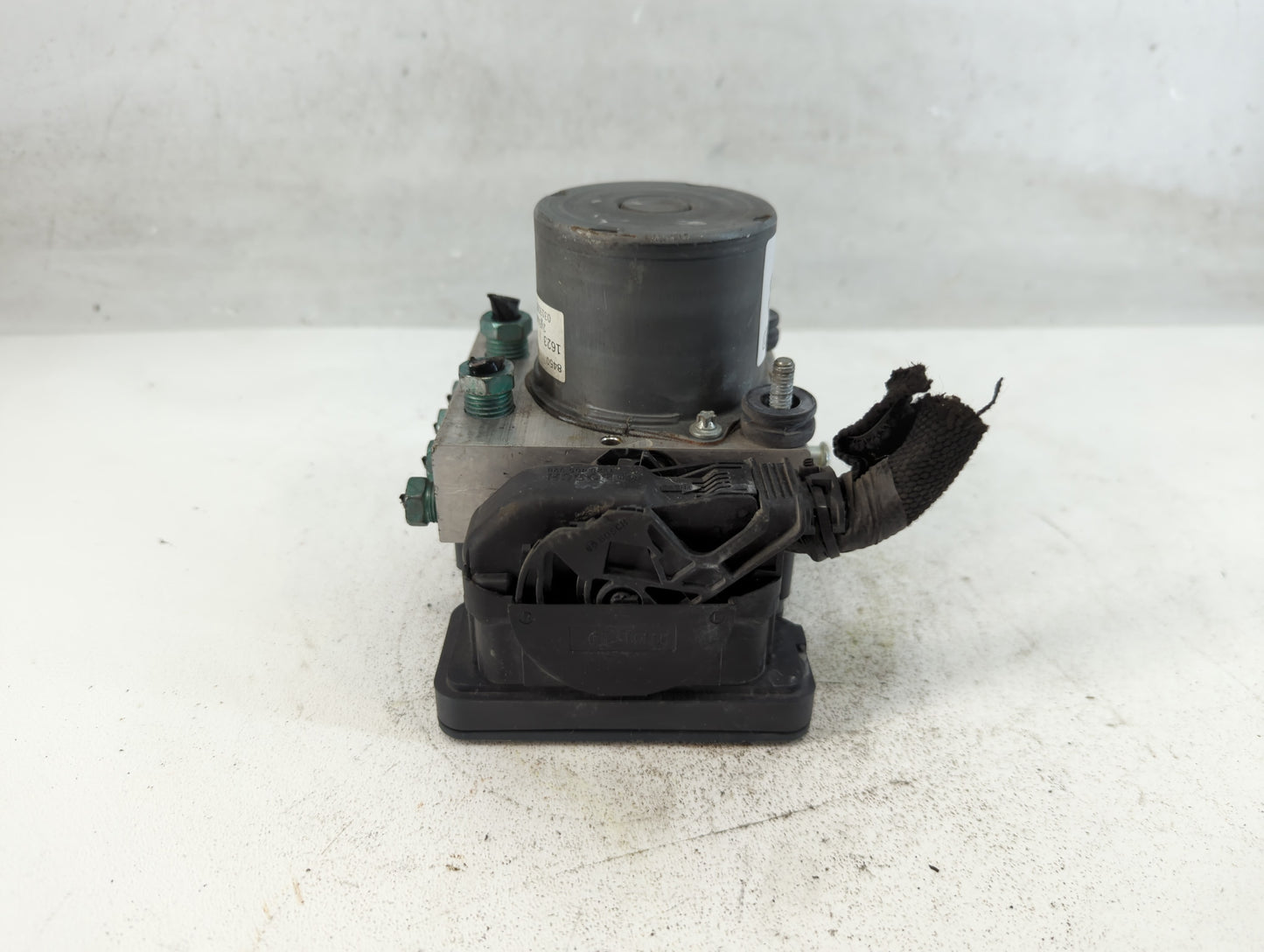 2019-2021 Chevrolet Malibu ABS Pump Control Module Replacement P/N:065055766 84501623 Fits Fits 2019 2020 2021 OEM Used Auto