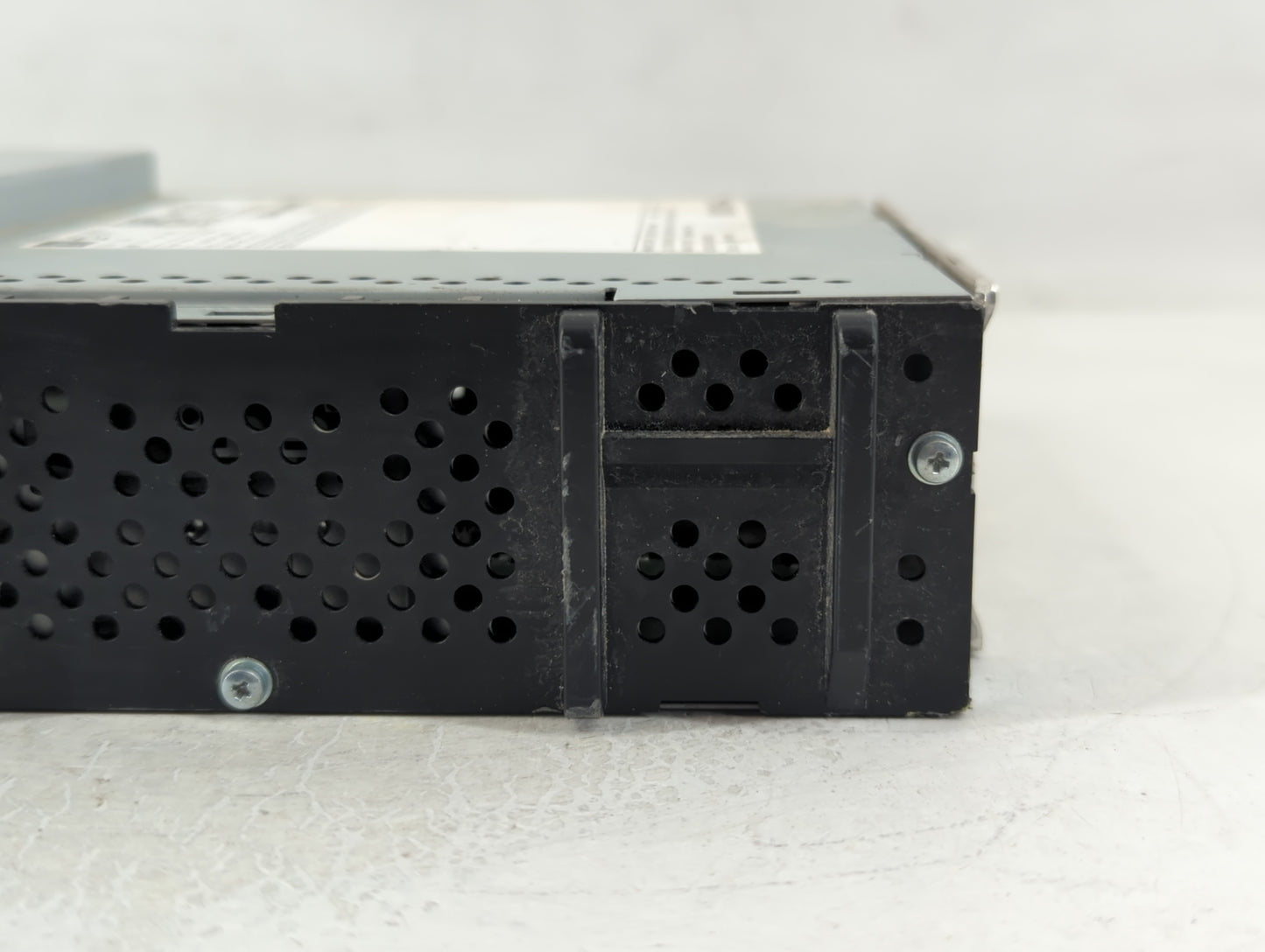2019-2021 Chevrolet Malibu Radio AM FM Cd Player Receiver Replacement P/N:84691615 Fits Fits 2019 2020 2021 OEM Used Auto Pa