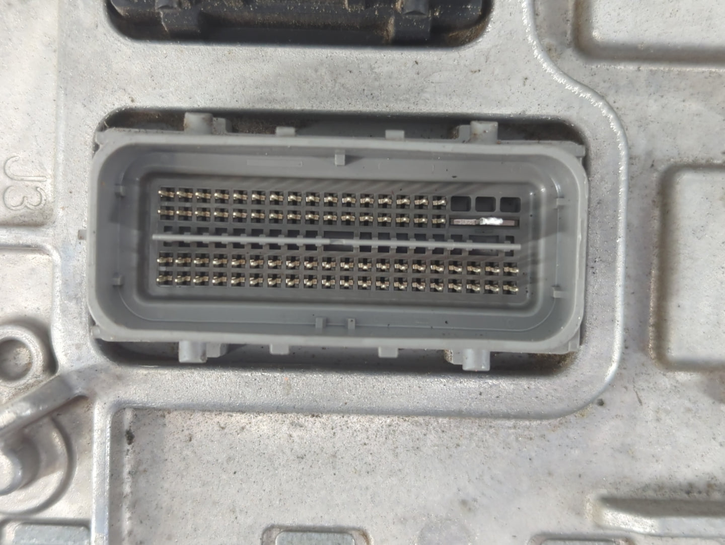 2017-2021 Chevrolet Malibu PCM Engine Control Computer ECU ECM PCU OEM P/N:12710155 Fits Fits 2017 2018 2019 2020 2021 2022 