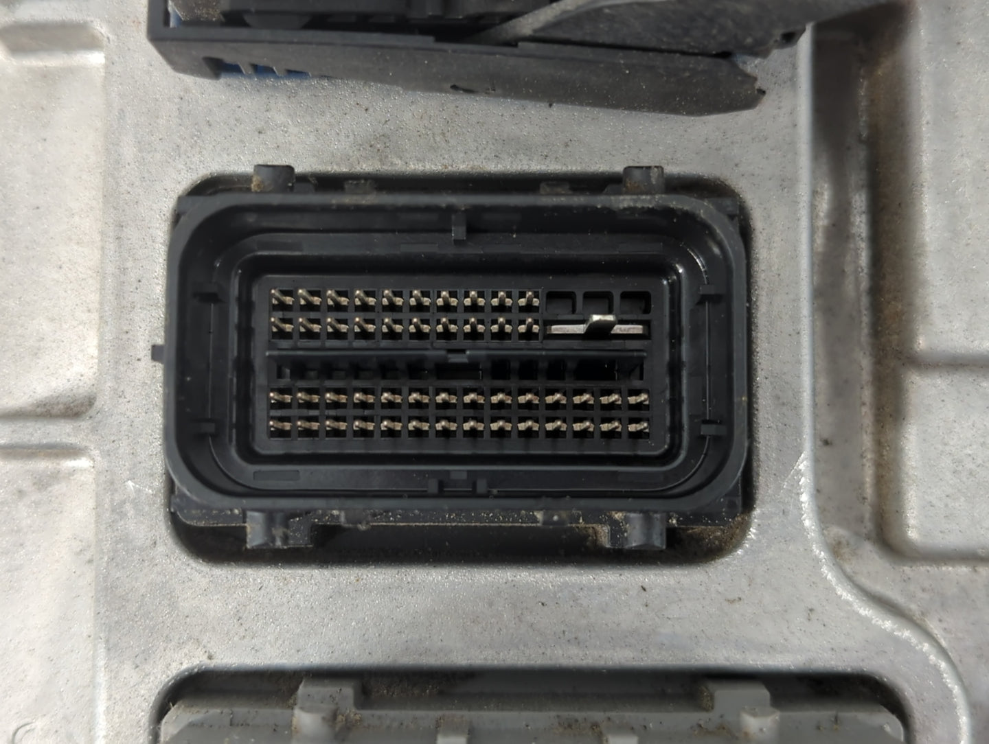 2017-2021 Chevrolet Malibu PCM Engine Control Computer ECU ECM PCU OEM P/N:12710155 Fits Fits 2017 2018 2019 2020 2021 2022 
