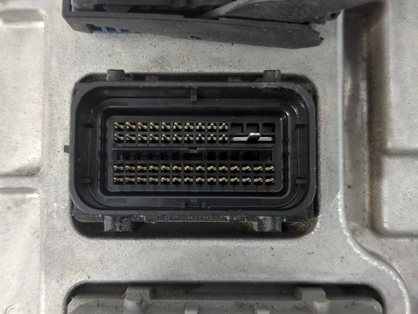 2017-2021 Chevrolet Malibu PCM Engine Control Computer ECU ECM PCU OEM P/N:12710155 Fits Fits 2017 2018 2019 2020 2021 2022 