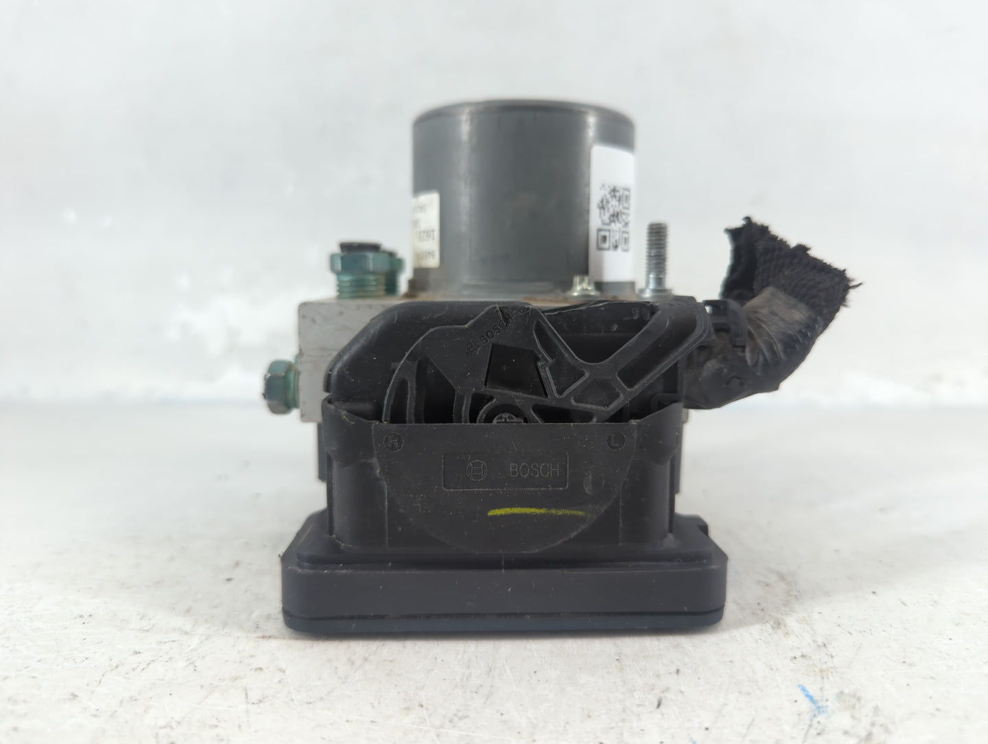 2019-2021 Chevrolet Malibu ABS Pump Control Module Replacement P/N:065055766 8450 1623 Fits Fits 2019 2020 2021 OEM Used Aut