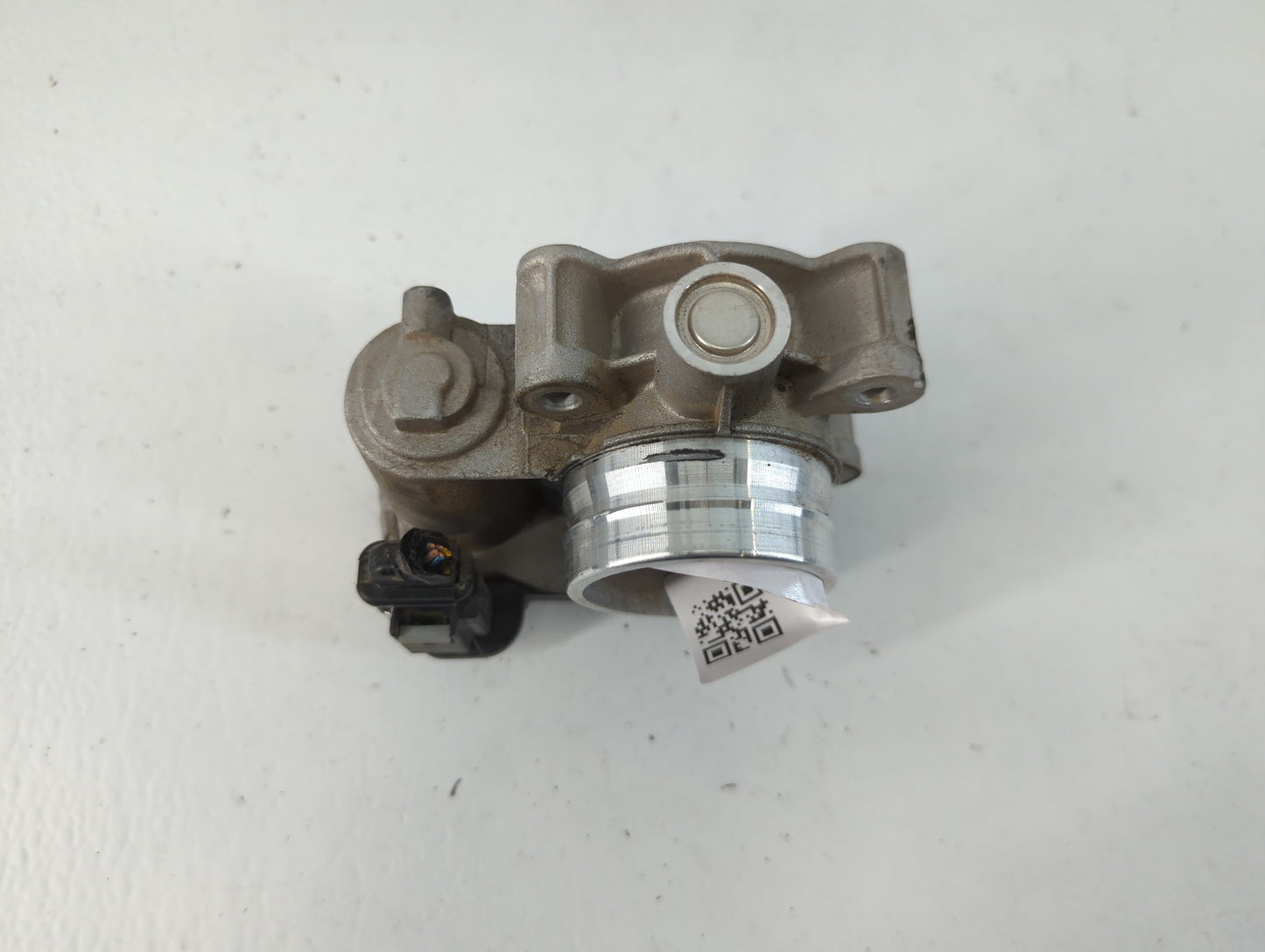 2016-2021 Chevrolet Malibu Throttle Body P/N:12671379AA Fits Fits 2016 2017 2018 2019 2020 2021 2022 OEM Used Auto Parts - O