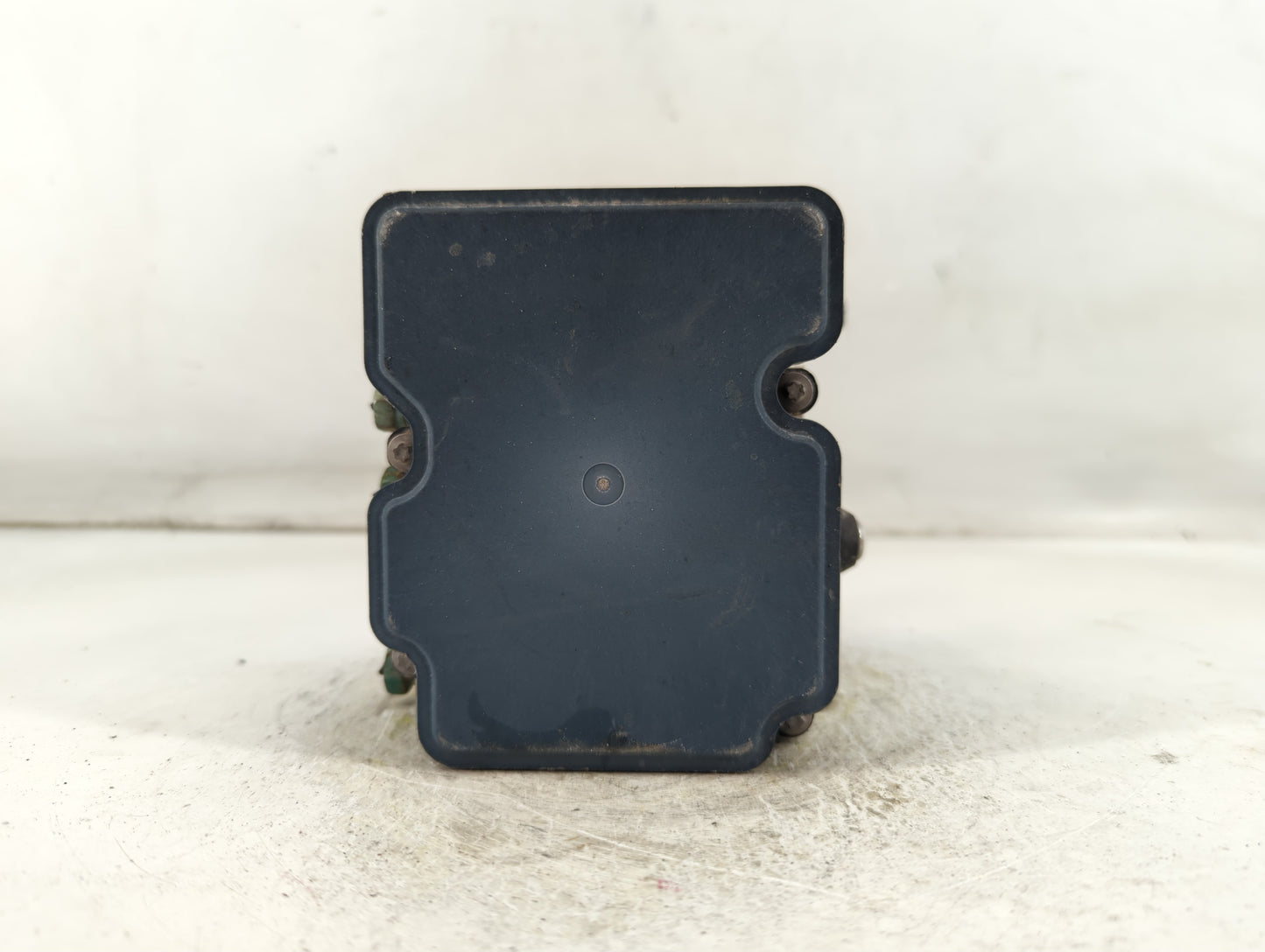 2019-2021 Chevrolet Malibu ABS Pump Control Module Replacement P/N:84501623 065055766 Fits Fits 2019 2020 2021 OEM Used Auto