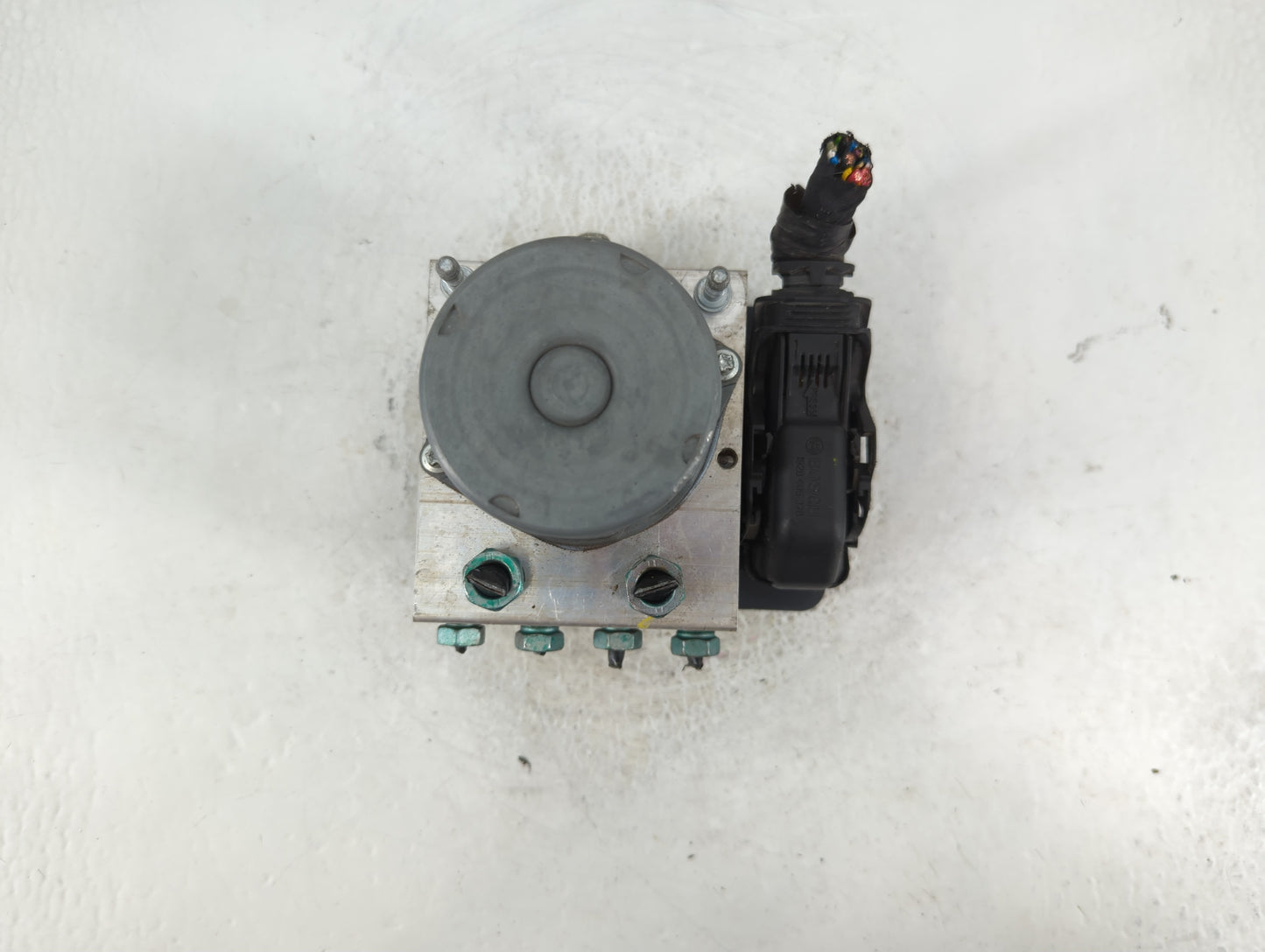 2019-2021 Chevrolet Malibu ABS Pump Control Module Replacement P/N:065055766 Fits Fits 2019 2020 2021 OEM Used Auto Parts - 