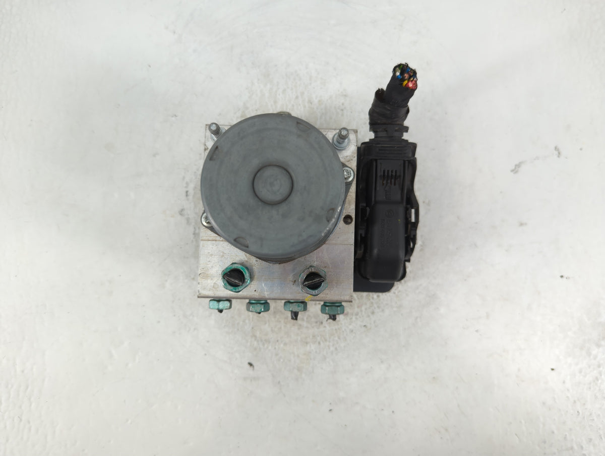 2019-2021 Chevrolet Malibu Anti-Lock Brake ABS Pump Module Actuator OEM P/N:065055766 Fits Fits 2019 2020 2021 OEM Used Auto