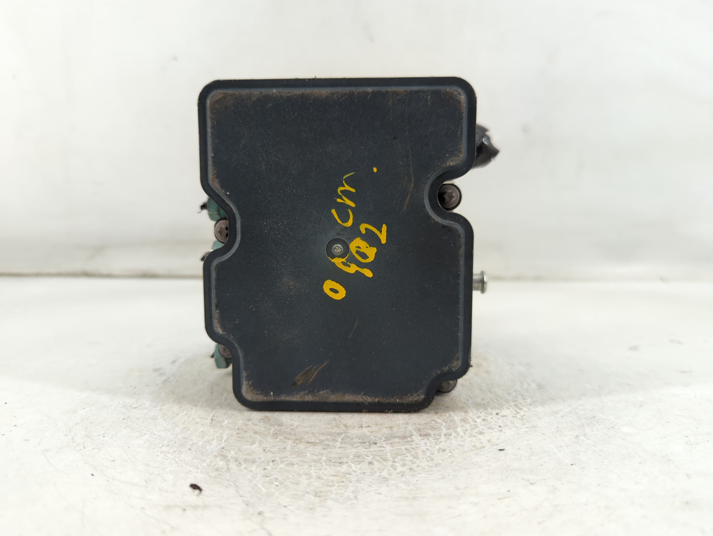 2019-2021 Chevrolet Malibu ABS Pump Control Module Replacement P/N:065055766 Fits Fits 2019 2020 2021 OEM Used Auto Parts - 
