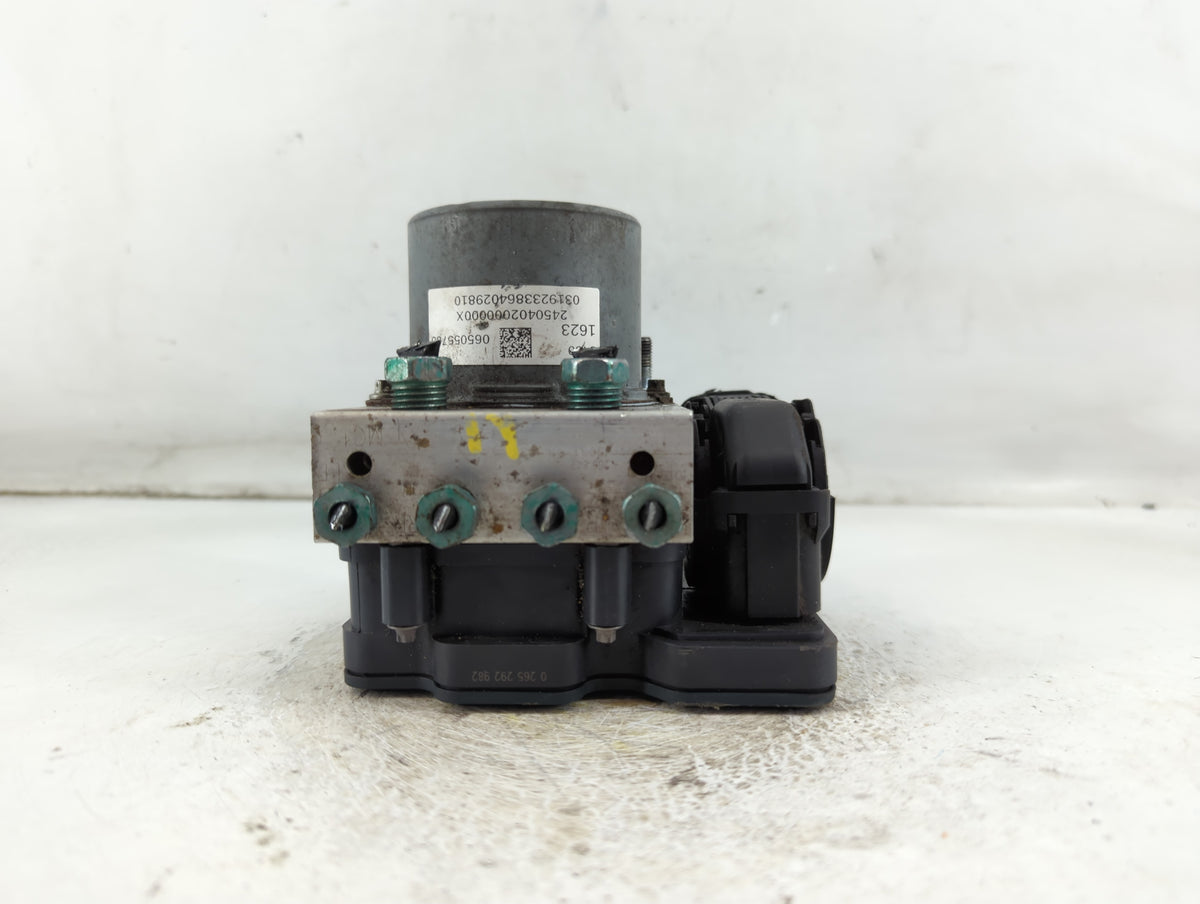 2019-2021 Chevrolet Malibu Anti-Lock Brake ABS Pump Module Actuator OEM P/N:84501623 065055766 Fits Fits 2019 2020 2021 OEM 