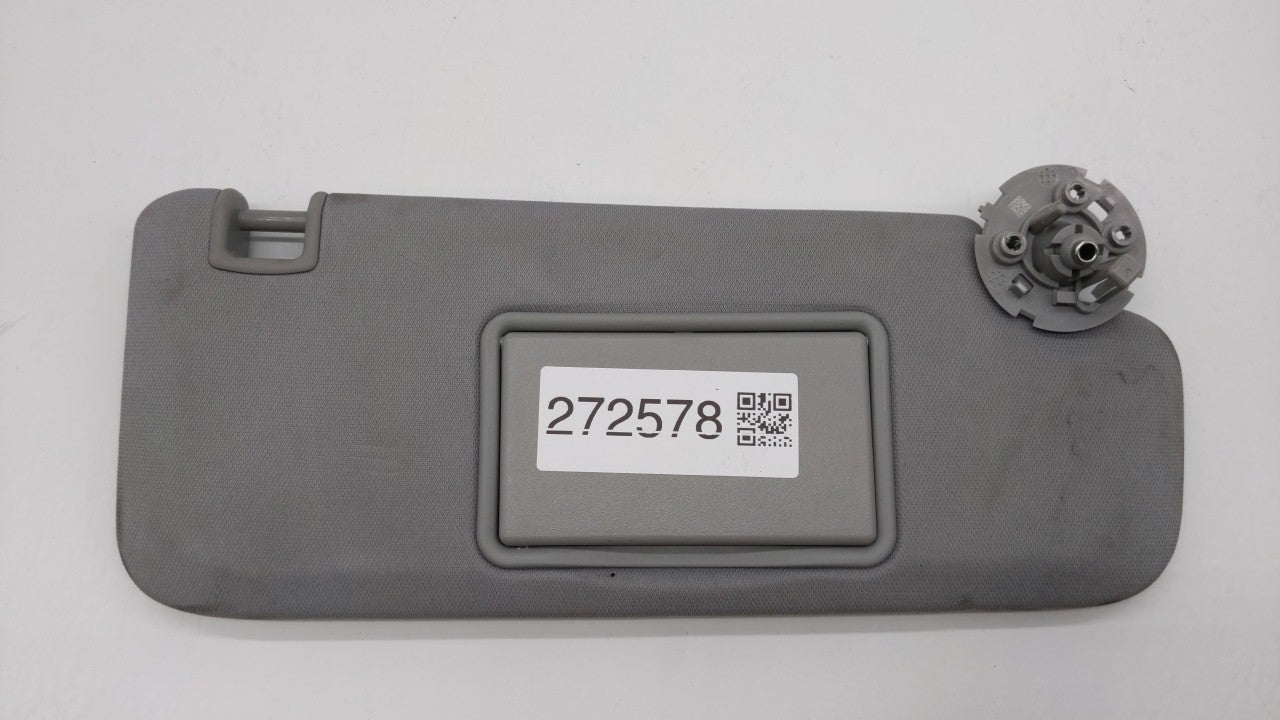 2020 Chevrolet Malibu Sun Visor Shade Replacement Passenger Right Mirror Fits Fits 2016 2017 2018 2019 OEM Used Auto Parts -