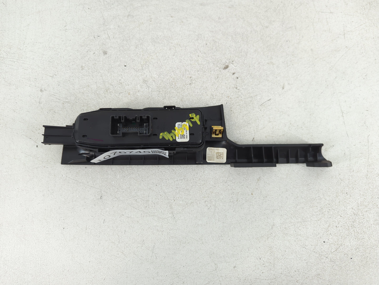 2019-2020 Chevrolet Silverado 1500 Master Power Window Switch Replacement Driver Side Left P/N:84699725 Fits Fits 2019 2020 