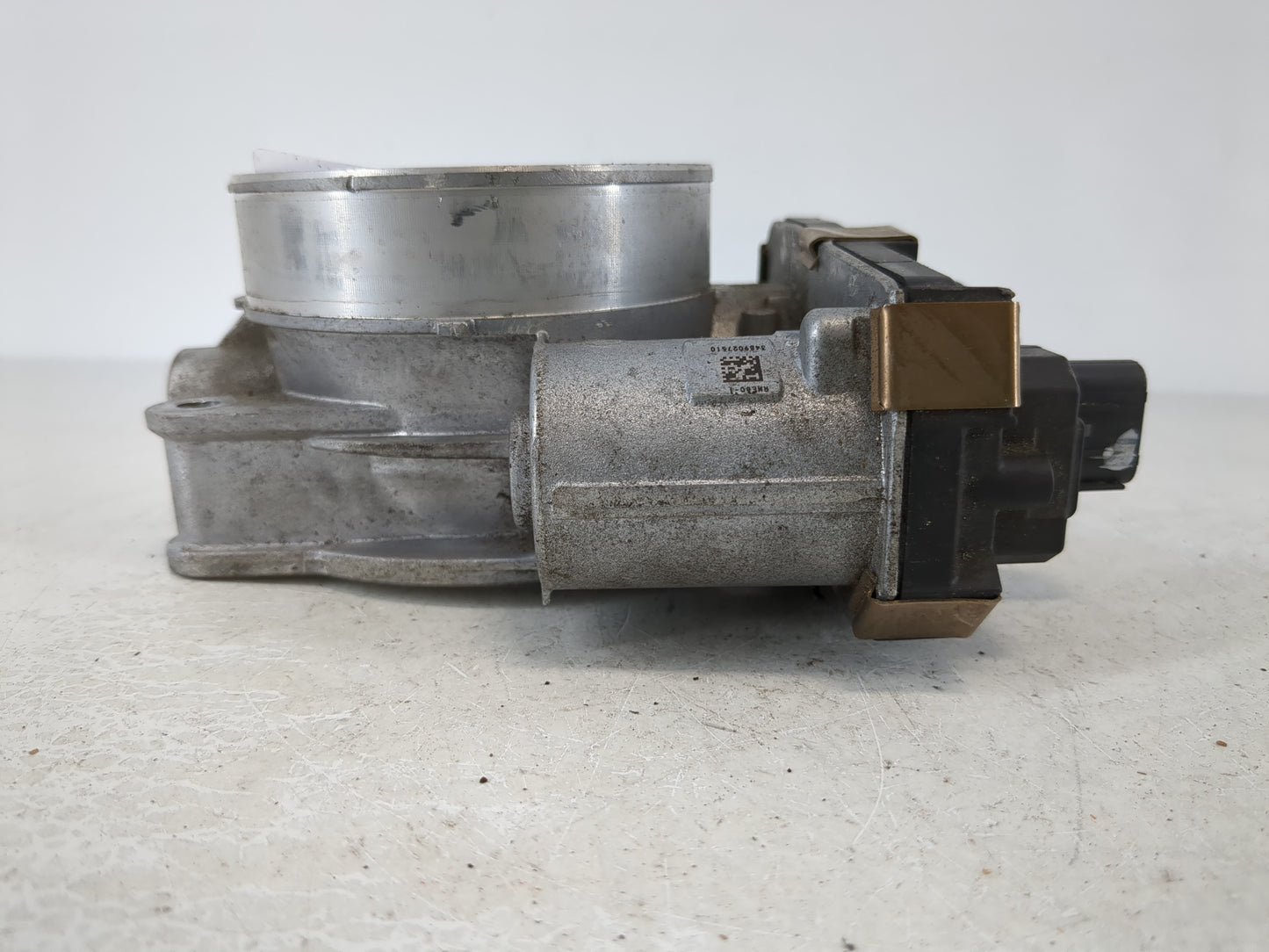 2014-2022 Chevrolet Silverado 1500 Throttle Body P/N:12678224 Fits Fits 2014 2015 2016 2017 2018 2019 2020 2021 2022 OEM Use