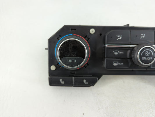 2020-2022 Chevrolet Silverado 1500 Climate Control Module Temperature AC/Heater Replacement P/N:84692241 Fits Fits 2020 2021 2022 OEM Used Auto Parts