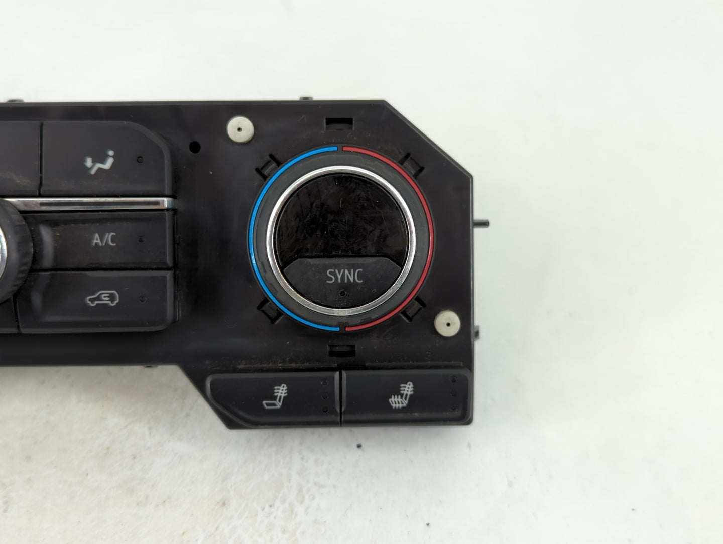 2020-2022 Chevrolet Silverado 1500 Climate Control Module Temperature AC/Heater Replacement P/N:84692241 Fits Fits 2020 2021