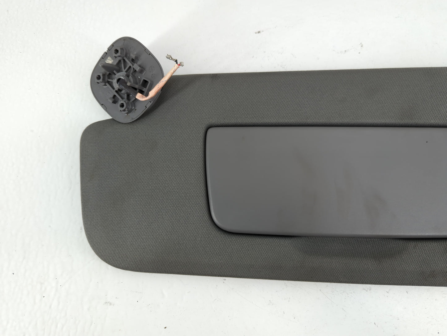 2019-2022 Chevrolet Silverado 1500 Sun Visor Shade Replacement Driver Left Mirror Fits Fits 2019 2020 2021 2022 OEM Used Aut