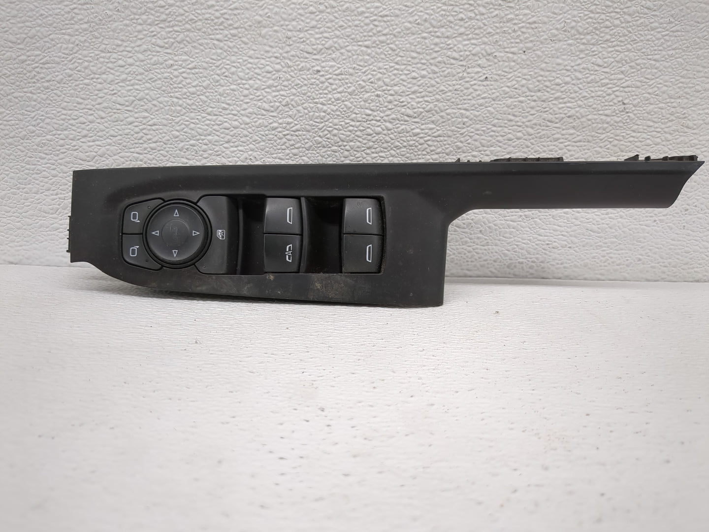2019-2020 Chevrolet Silverado 1500 Master Power Window Switch Replacement Driver Side Left P/N:84699725 Fits Fits 2019 2020 