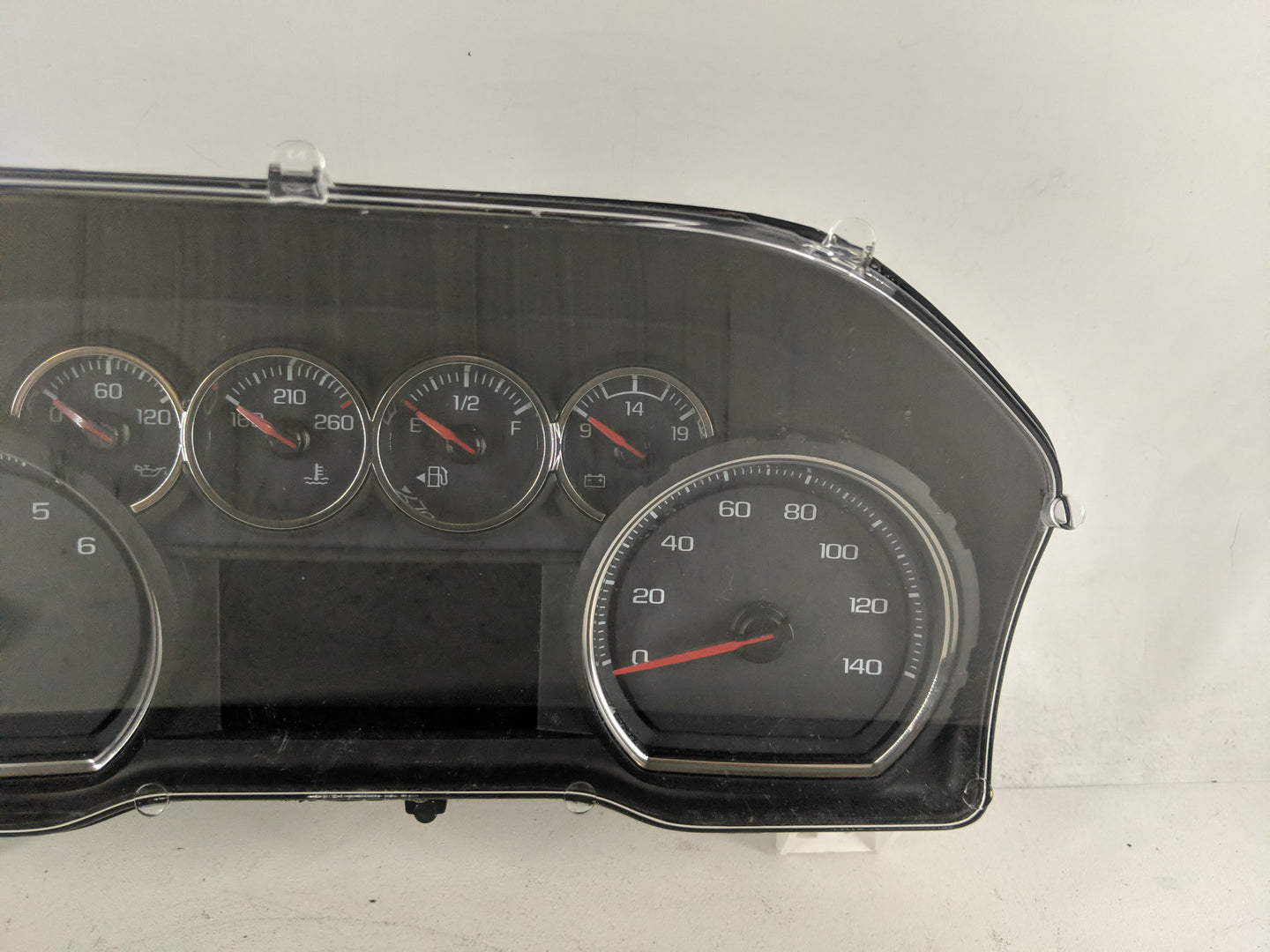 2020 Chevrolet Silverado 1500 Instrument Cluster Speedometer Gauges P/N:84785484 Fits OEM Used Auto Parts - Oemusedautoparts