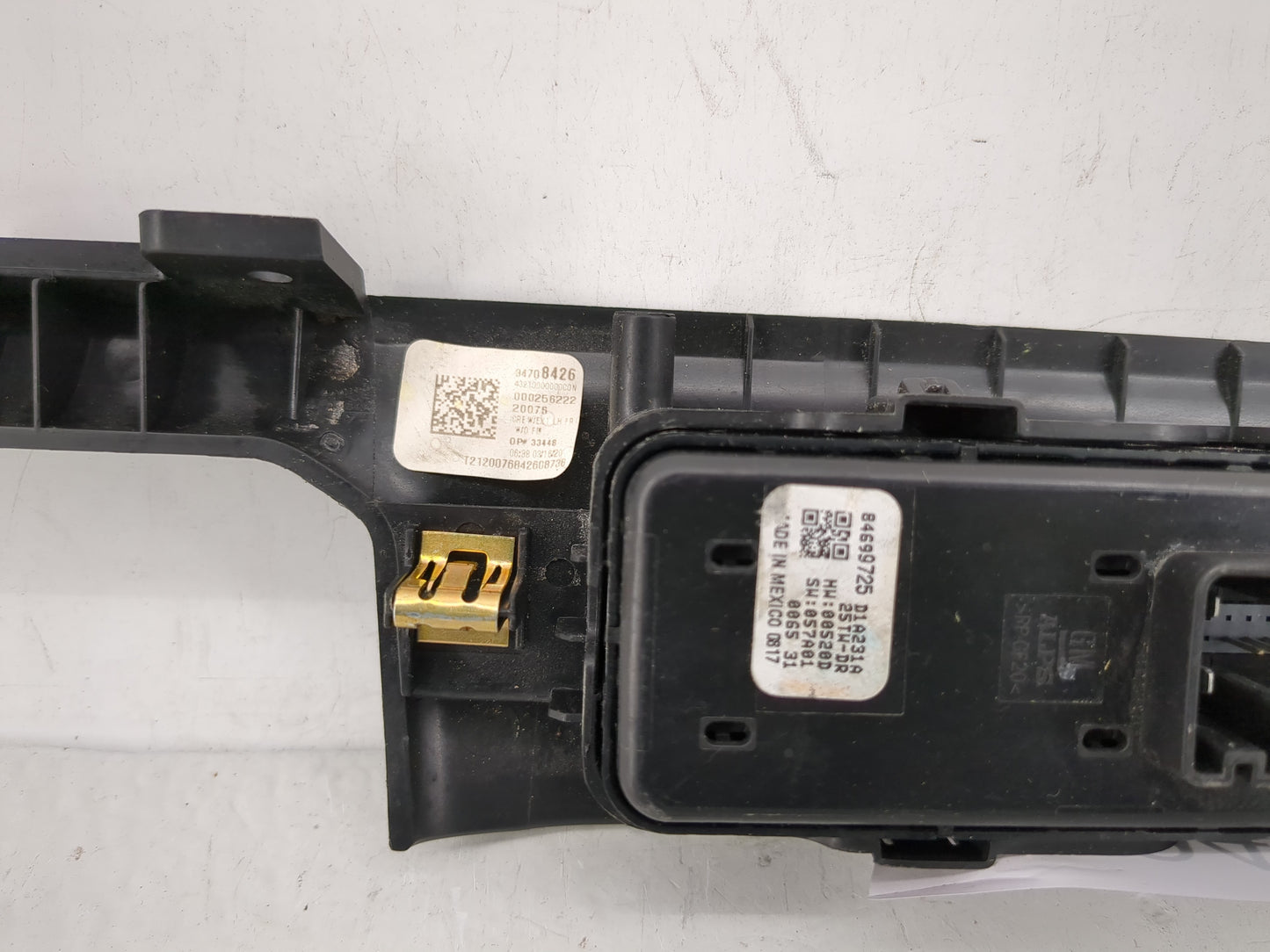 2019-2022 Chevrolet Silverado 1500 Master Power Window Switch Replacement Driver Side Left P/N:84699725 Fits OEM Used Auto P