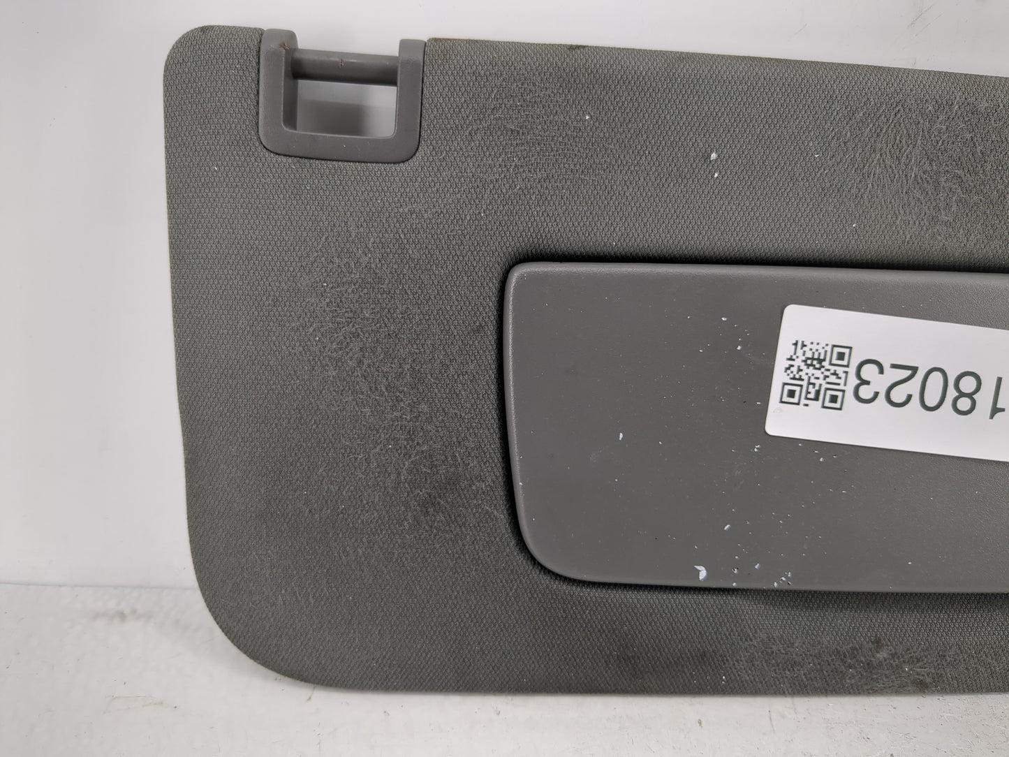 2019-2022 Chevrolet Silverado 1500 Sun Visor Shade Replacement Passenger Right Mirror Fits Fits 2019 2020 2021 2022 OEM Used