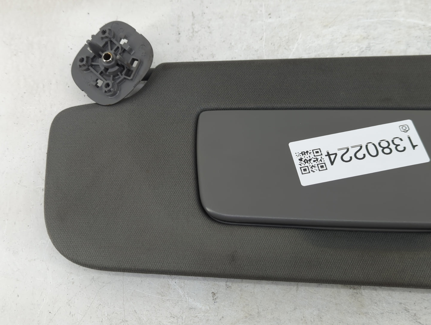 2019-2022 Chevrolet Silverado 1500 Sun Visor Shade Replacement Driver Left Mirror Fits Fits 2019 2020 2021 2022 OEM Used Aut