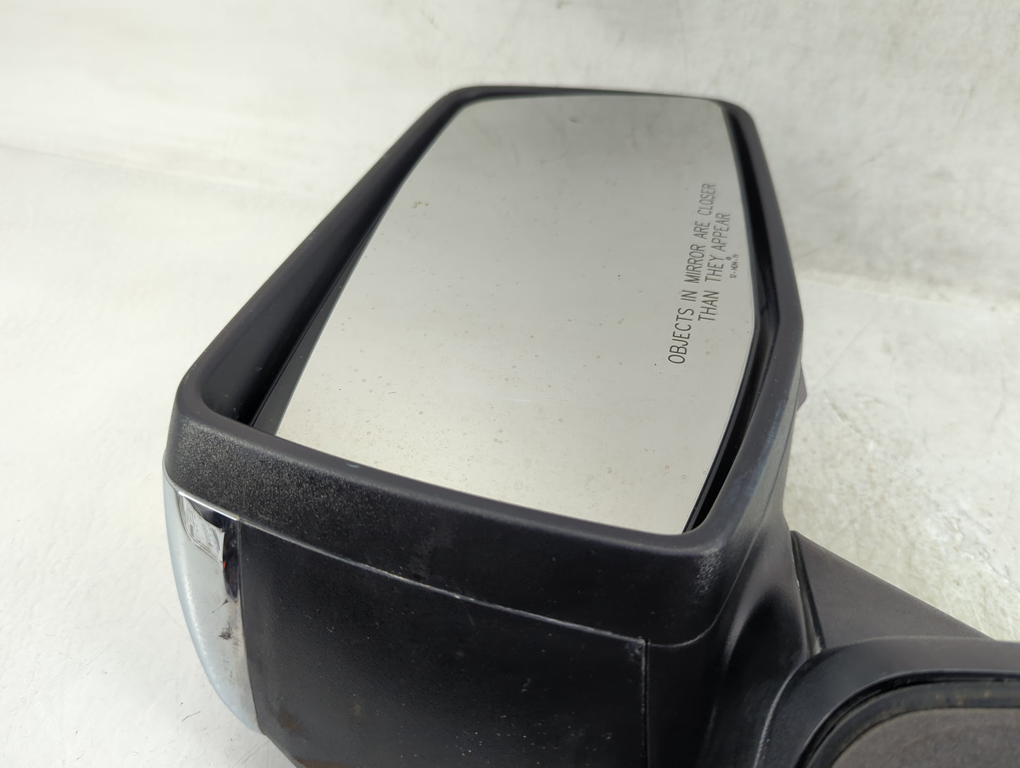 2019-2022 Chevrolet Silverado 1500 Passenger Side View Mirror - Right Door Mirror OEM Used - Oemusedautoparts1.com