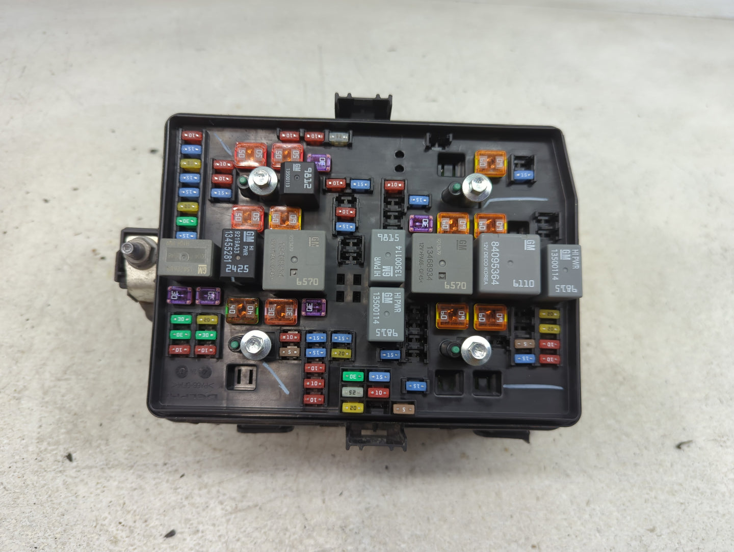 2019-2021 Chevrolet Silverado 1500 Fusebox Fuse Box Panel Relay Module Fits Fits 2019 2020 2021 OEM Used Auto Parts - Oemuse