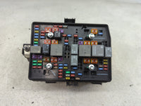 2019-2021 Chevrolet Silverado 1500 Fusebox Fuse Box Panel Relay Module Fits Fits 2019 2020 2021 OEM Used Auto Parts - Oemuse
