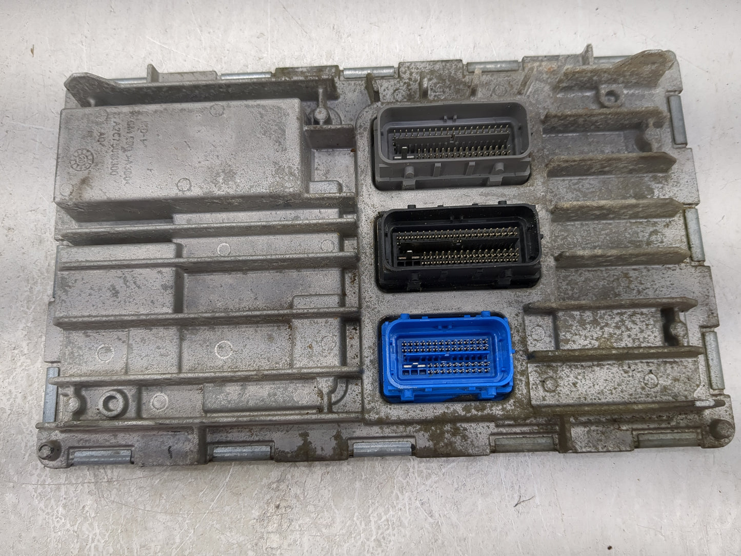 2019-2021 Chevrolet Silverado 1500 PCM Engine Control Computer ECU ECM PCU OEM P/N:12710188 Fits Fits 2019 2020 2021 OEM Use