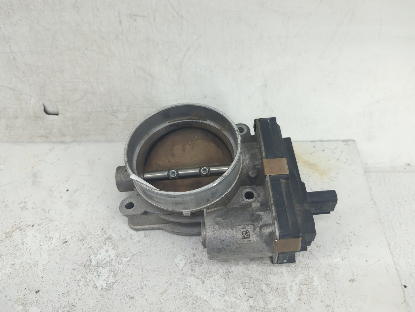 2014-2022 Chevrolet Silverado 1500 Throttle Body P/N:12678224 Fits Fits 2014 2015 2016 2017 2018 2019 2020 2021 2022 OEM Use