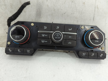 2020 Chevrolet Silverado 1500 Climate Control Module Temperature AC/Heater Replacement P/N:84692240 Fits OEM Used Auto Parts