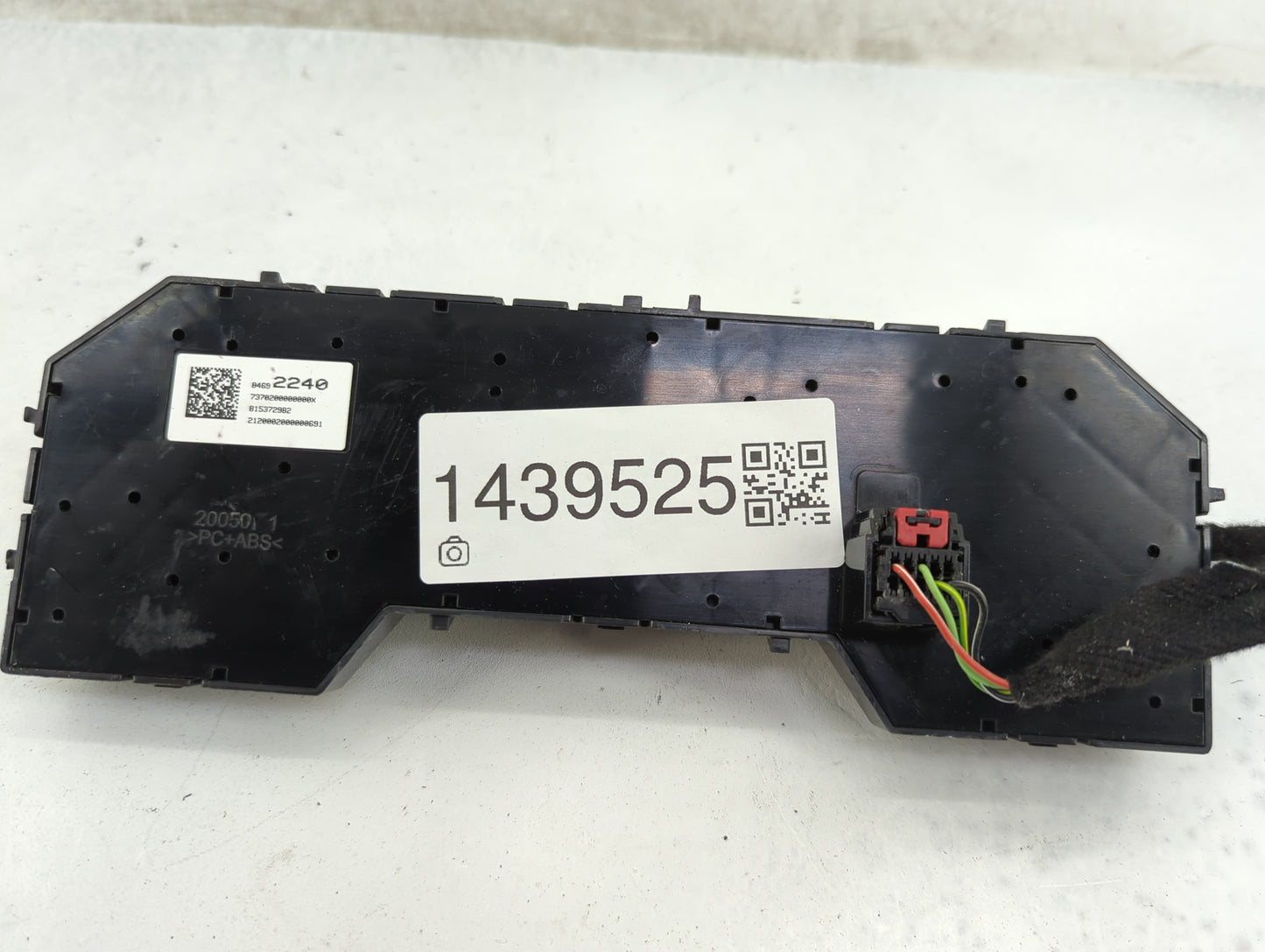 2020 Chevrolet Silverado 1500 Climate Control Module Temperature AC/Heater Replacement P/N:84692240 Fits OEM Used Auto Parts