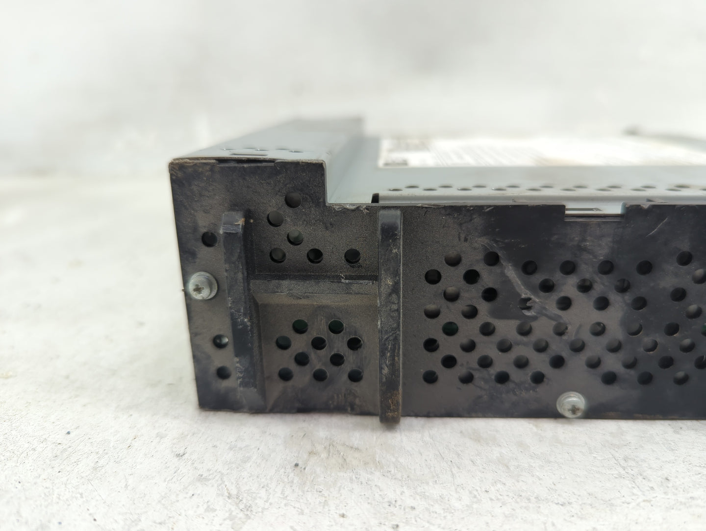 2020-2022 Chevrolet Silverado 1500 Radio AM FM Cd Player Receiver Replacement P/N:84799522 Fits Fits 2020 2021 2022 OEM Used