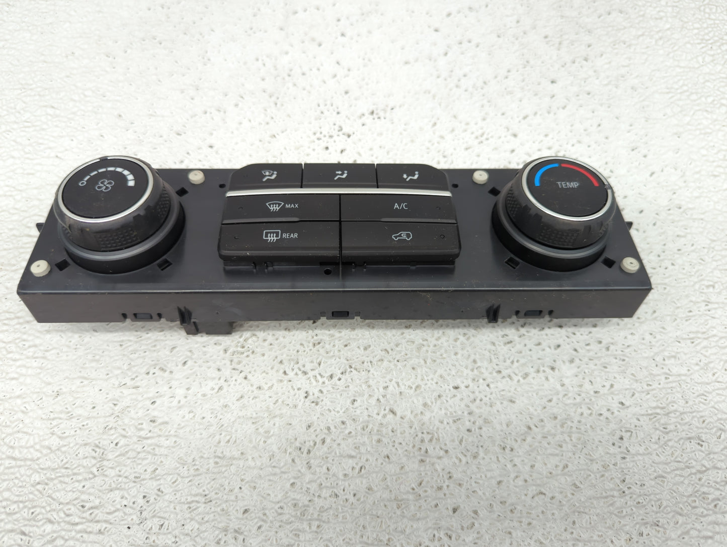 2019-2022 Chevrolet Silverado 1500 Climate Control Module Temperature AC/Heater Replacement P/N:84542734 Fits OEM Used Auto 