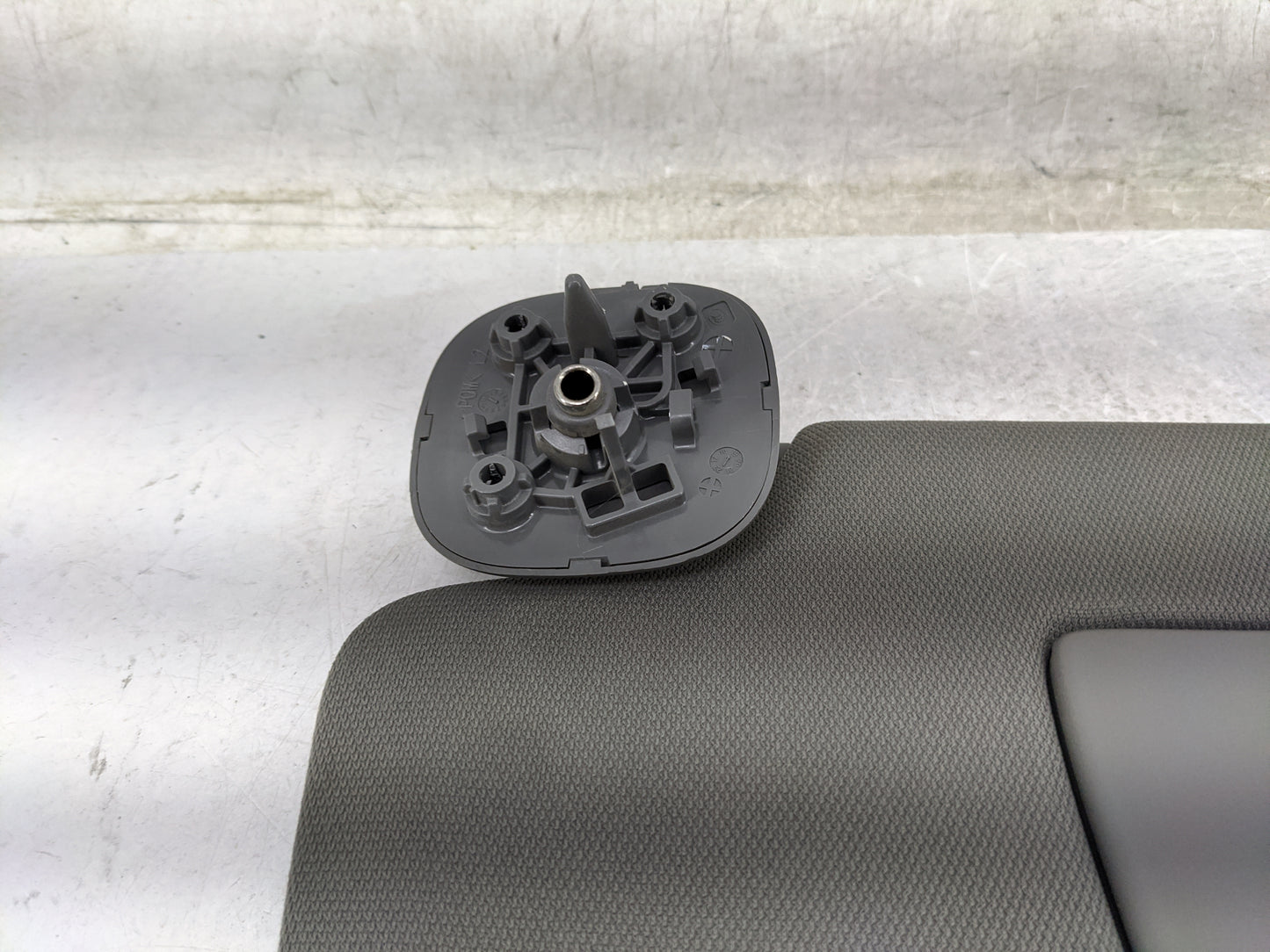 2019-2022 Chevrolet Silverado 1500 Sun Visor Shade Replacement Driver Left Mirror Fits Fits 2019 2020 2021 2022 OEM Used Aut