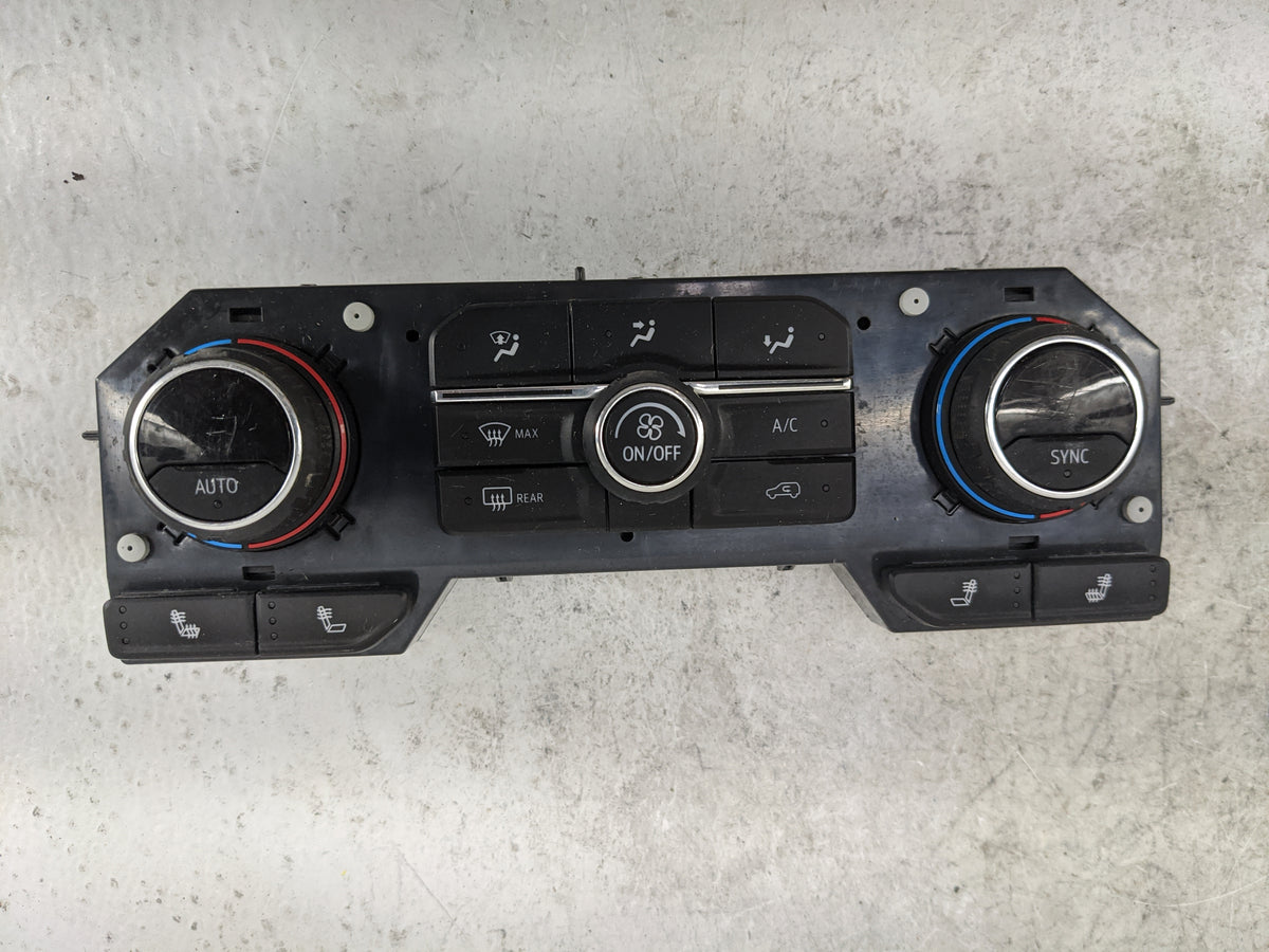 2020-2022 Chevrolet Silverado 1500 Climate Control Module Temperature AC/Heater Replacement P/N:8469 2241 737020000000A Fits