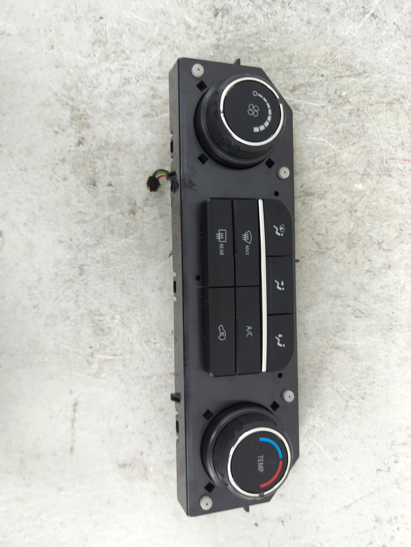 2019-2022 Chevrolet Silverado 1500 Climate Control Module Temperature AC/Heater Replacement P/N:84542734 737020000000000x Fi