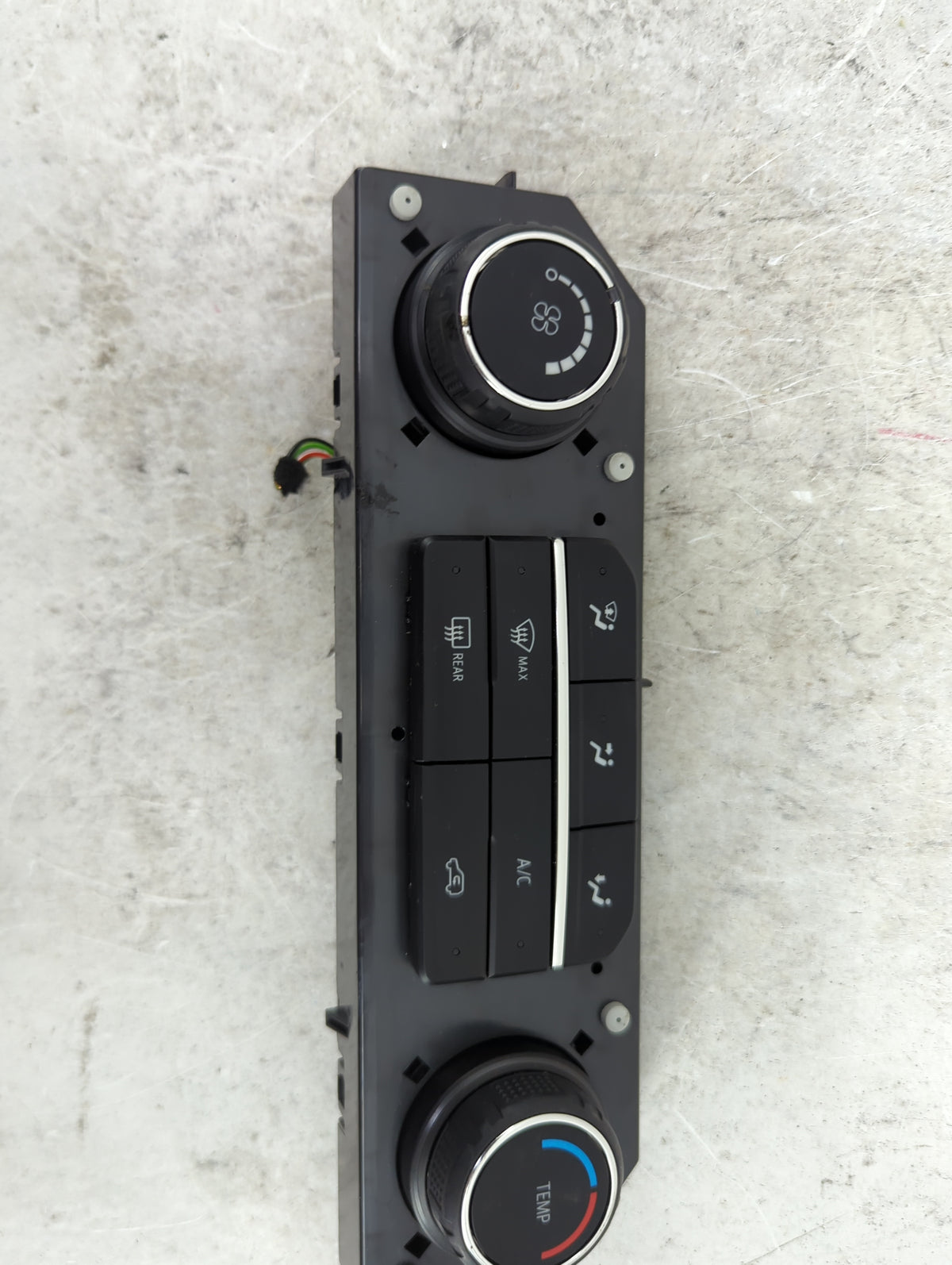 2019-2022 Chevrolet Silverado 1500 Climate Control Module Temperature AC/Heater Replacement P/N:84542734 737020000000000x Fi