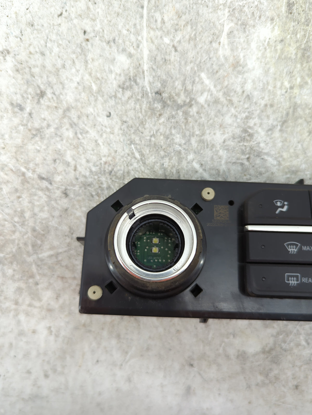 2019-2022 Chevrolet Silverado 1500 Climate Control Module Temperature AC/Heater Replacement P/N:84963881 7370200000000X Fits