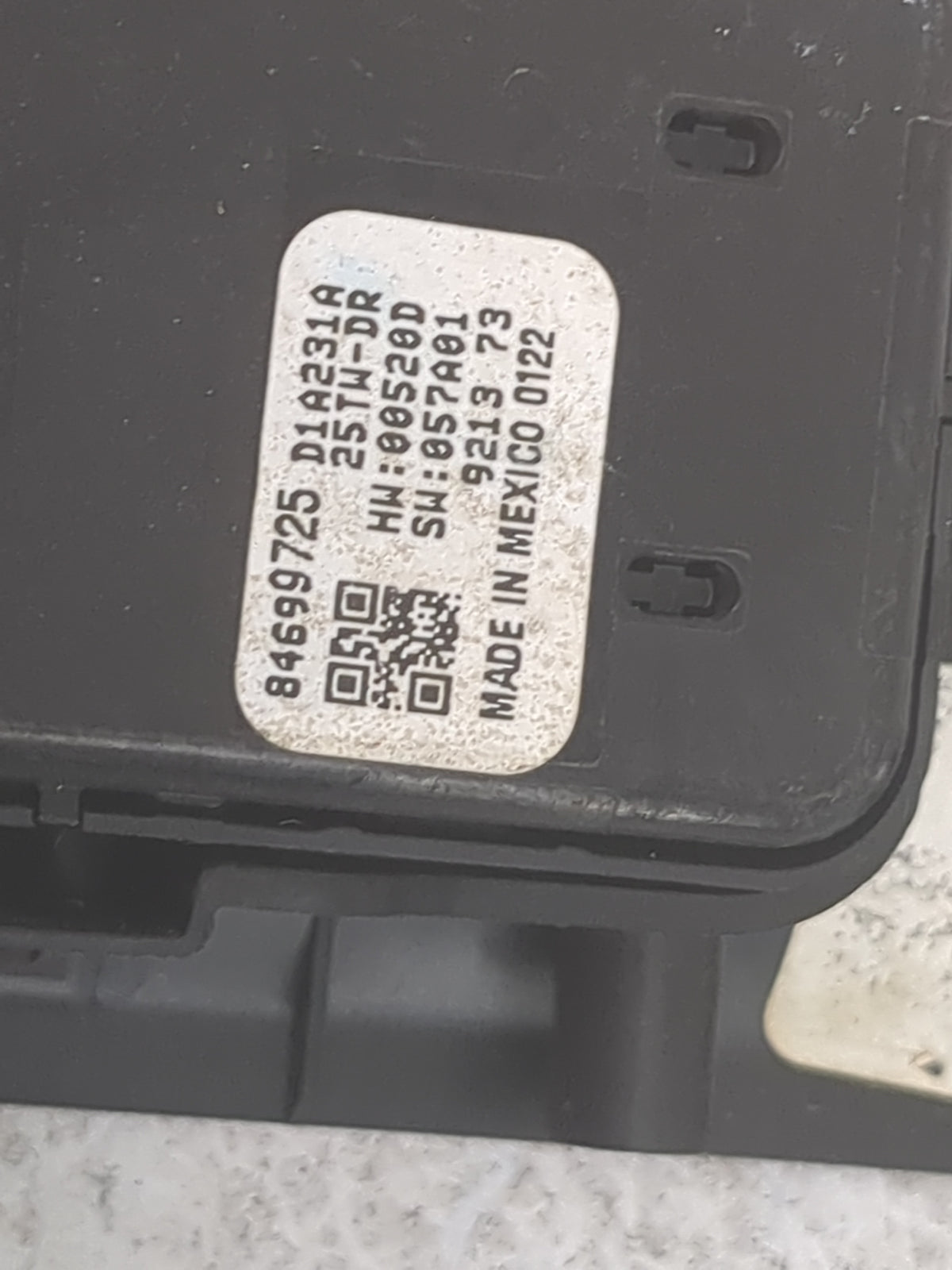 2019-2020 Chevrolet Silverado 1500 Master Power Window Switch Replacement Driver Side Left P/N:84699725 D1A231A Fits OEM Use