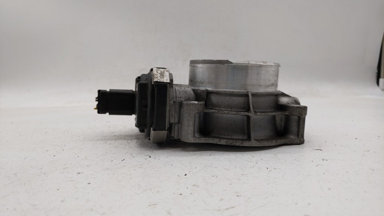 2016-2019 Chevrolet Silverado 1500 Throttle Body P/N:12676296AA 12676296A Fits Fits 2016 2017 2018 2019 OEM Used Auto Parts 