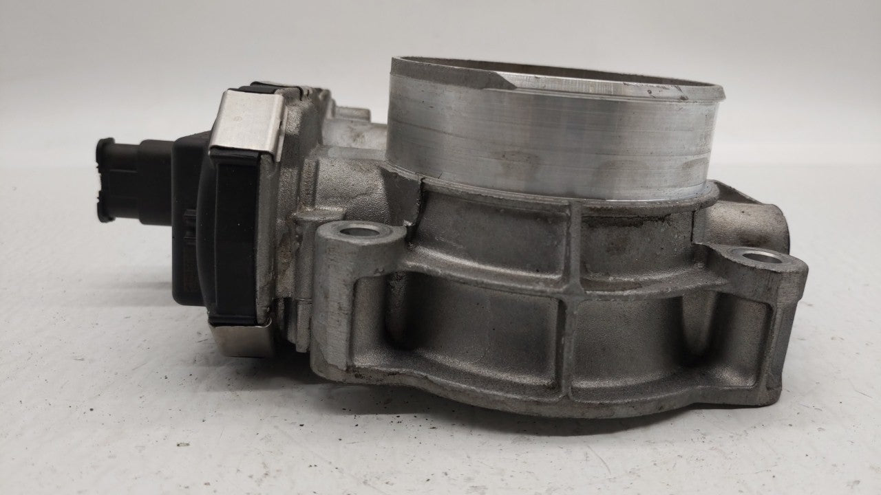 2016-2019 Chevrolet Silverado 1500 Throttle Body P/N:12676296AA 12676296A Fits Fits 2016 2017 2018 2019 OEM Used Auto Parts 