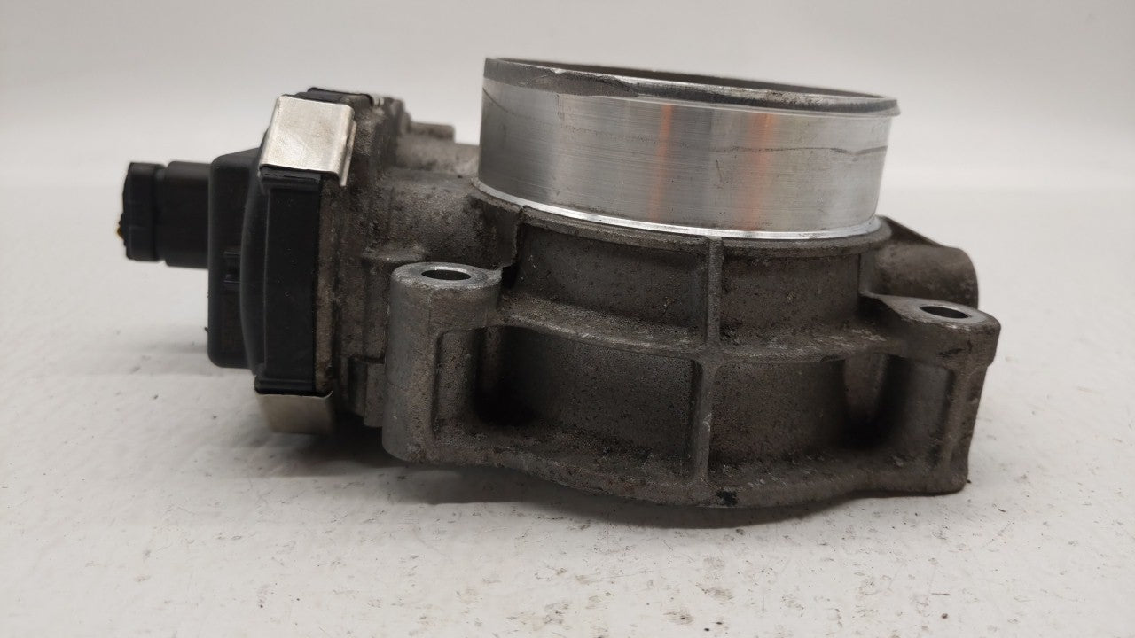 2016-2019 Chevrolet Silverado 1500 Throttle Body P/N:12669536AA 12676296AA, 12676296A Fits Fits 2016 2017 2018 2019 OEM Used