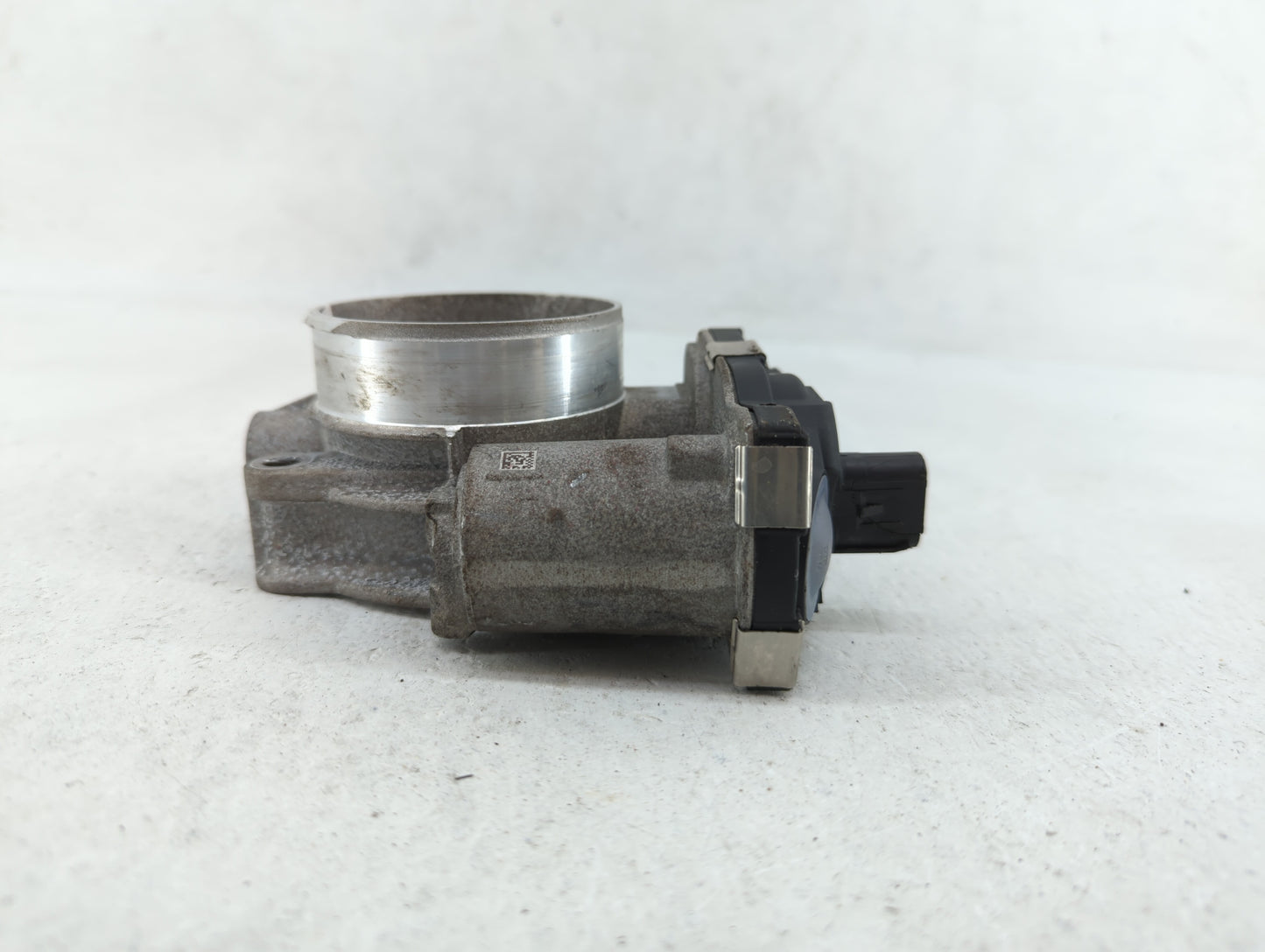 2016-2019 Chevrolet Silverado 1500 Throttle Body P/N:12669536AA 12676296AA, 12676296A Fits Fits 2016 2017 2018 2019 OEM Used
