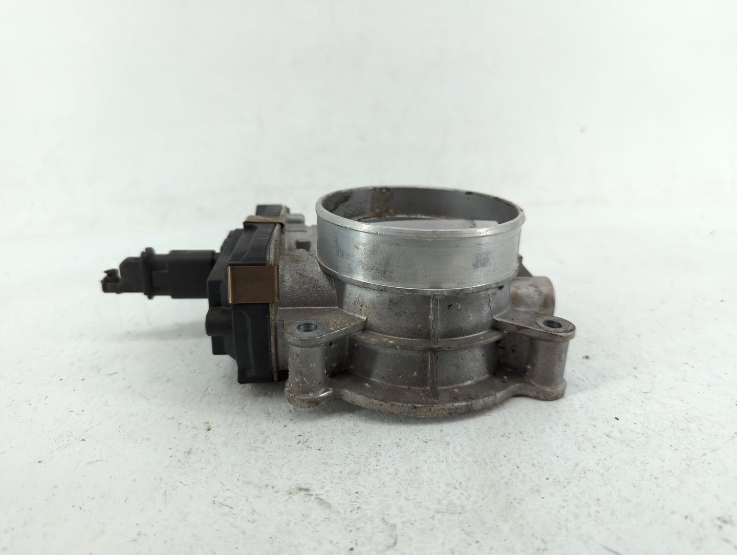 2014-2022 Chevrolet Silverado 1500 Throttle Body P/N:12617792 12678224 Fits Fits 2014 2015 2016 2017 2018 2019 2020 2021 202
