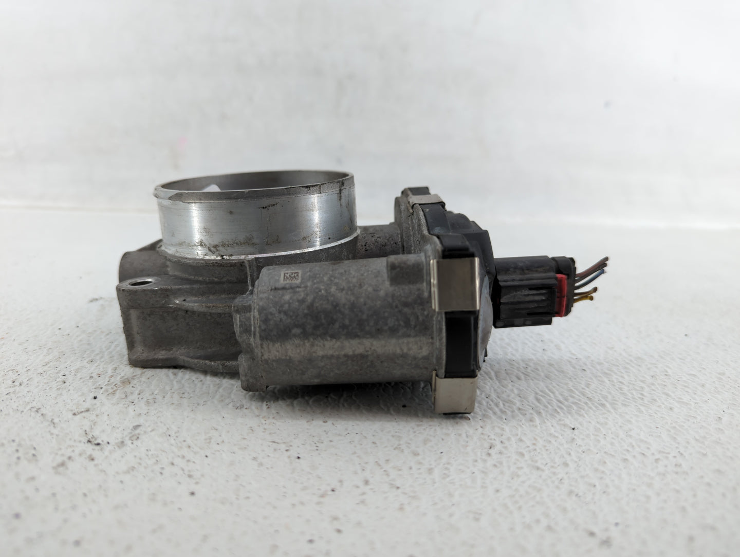 2016-2021 Chevrolet Silverado 1500 Throttle Body P/N:12676296AA Fits Fits 2016 2017 2018 2019 2020 2021 OEM Used Auto Parts 