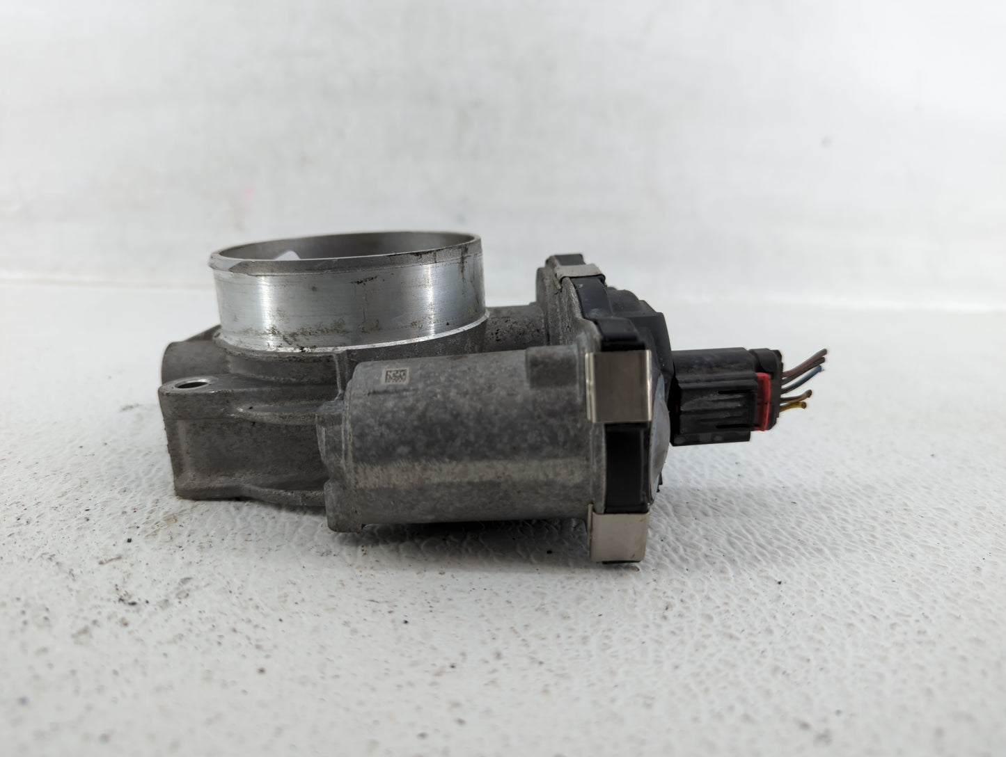 2016-2021 Chevrolet Silverado 1500 Throttle Body P/N:12676296AA Fits Fits 2016 2017 2018 2019 2020 2021 OEM Used Auto Parts 